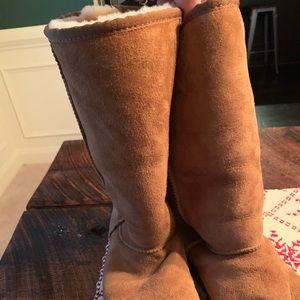 Cozy UGG Boots Excellent Condition